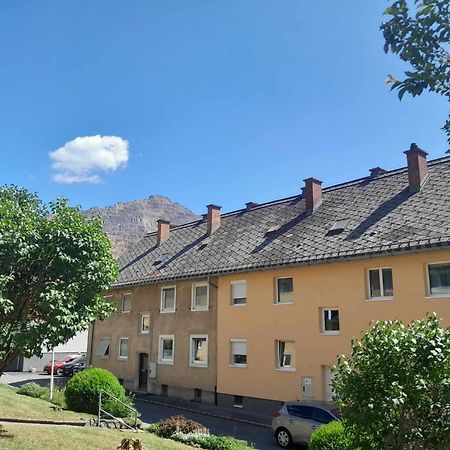 Eisenerzer Apartmenthaus מראה חיצוני תמונה