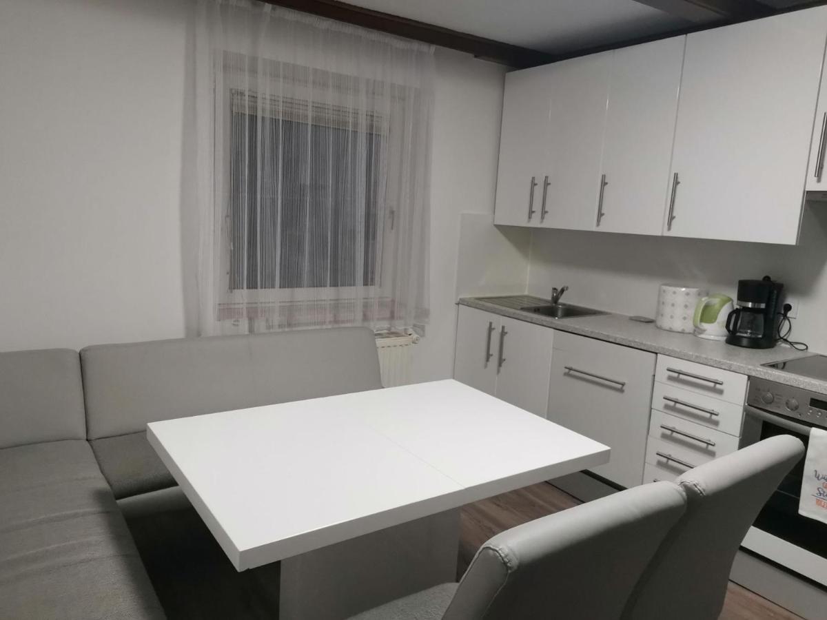 Eisenerzer Apartmenthaus מראה חיצוני תמונה