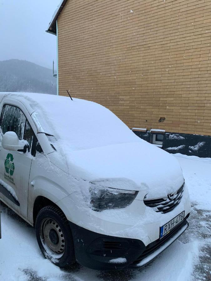 Eisenerzer Apartmenthaus מראה חיצוני תמונה
